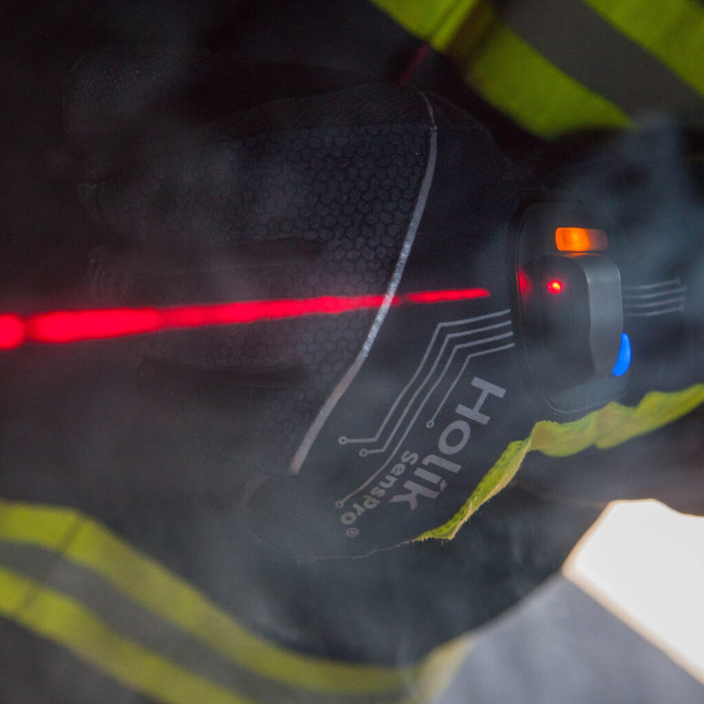 firefighting-gloves-senspro-holik-international_5f05a77ccfb54